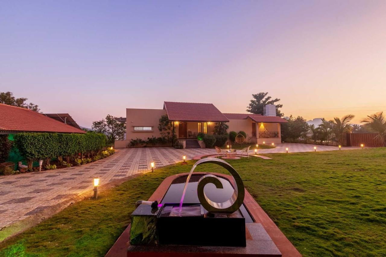 Luna Villa By Stayvista - Lakeside Charm With Terrace, Lush Lawn & Modern Decor Nashik Exterior foto